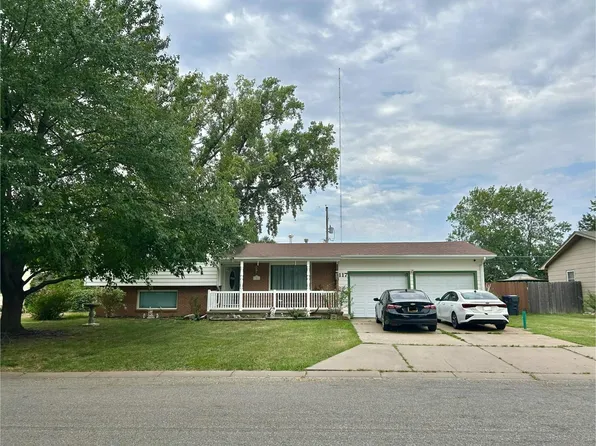 117 Beverly Ave, Newton, KS 67114