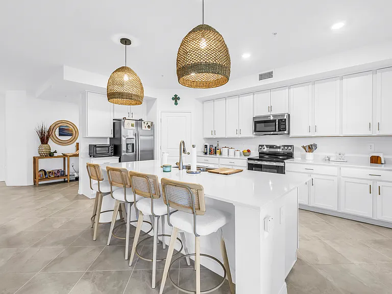5632 Summit Pointe Cir #101 — Photo 4