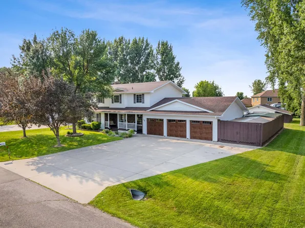 109 9th St SE, Glyndon, MN 56547