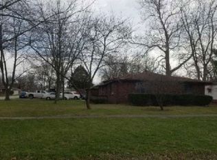 220 S Fall St, Paxton, IL 60957