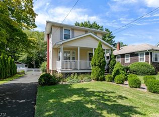 77 Center Ave, Little Falls, NJ 07424