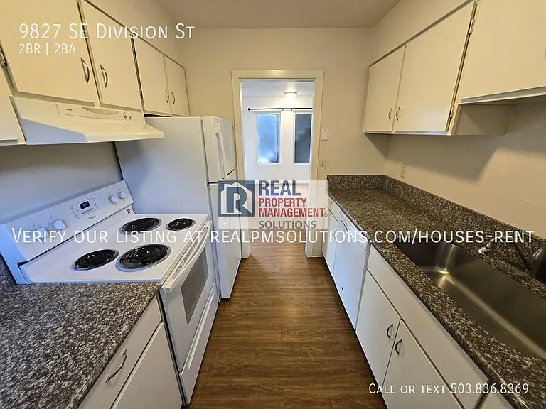 9827 SE Division St — Photo 7