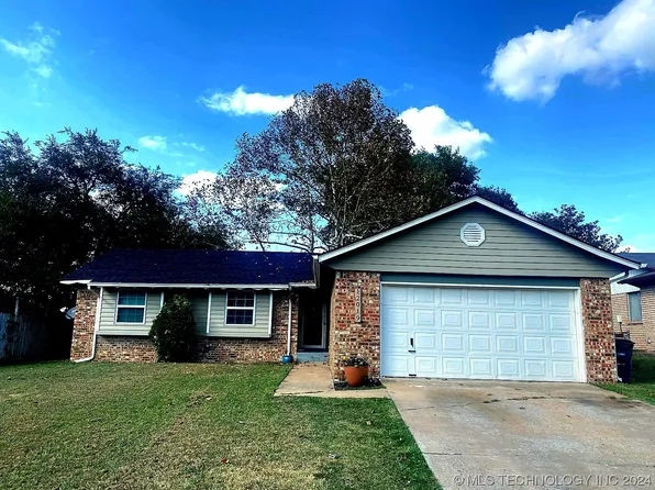 12019 E 33rd Pl, Tulsa, OK 74146