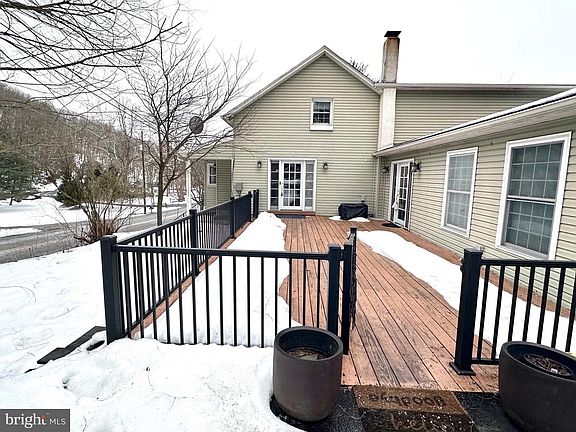 4th image of 707 Dunkels Church Rd