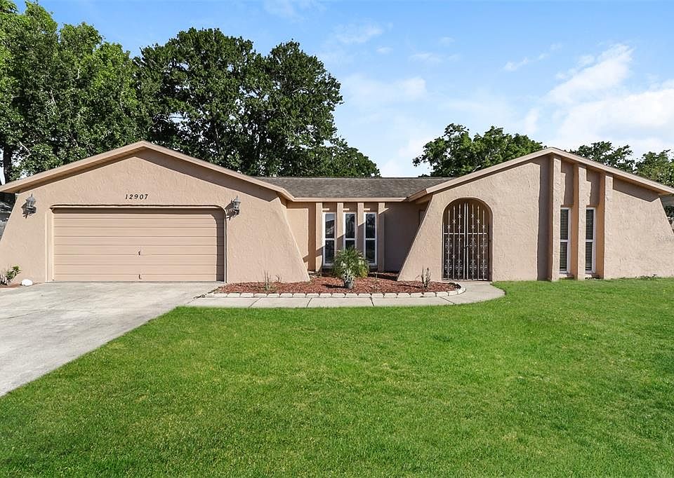 1st image of 12907 Cedar Ridge Dr