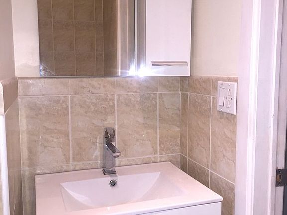 3rd image of 611 Ocean Ave APT A3