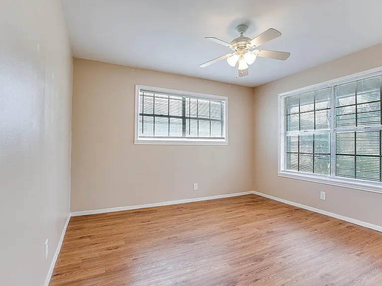 3202 Tanglewood Dr — Photo 26