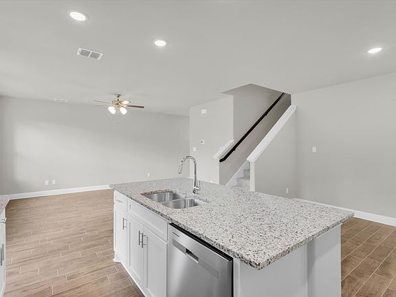 Kitchen Facing Living Room