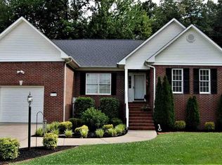 230 Inverness Dr, Paducah, KY 42001
