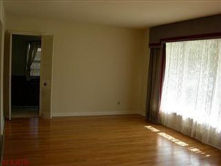 4th image of 3 Elizabeth Ct