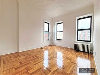 Rented by ZealEstate Group Inc