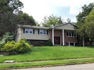 15 Rugby Rd, New City, NY 10956