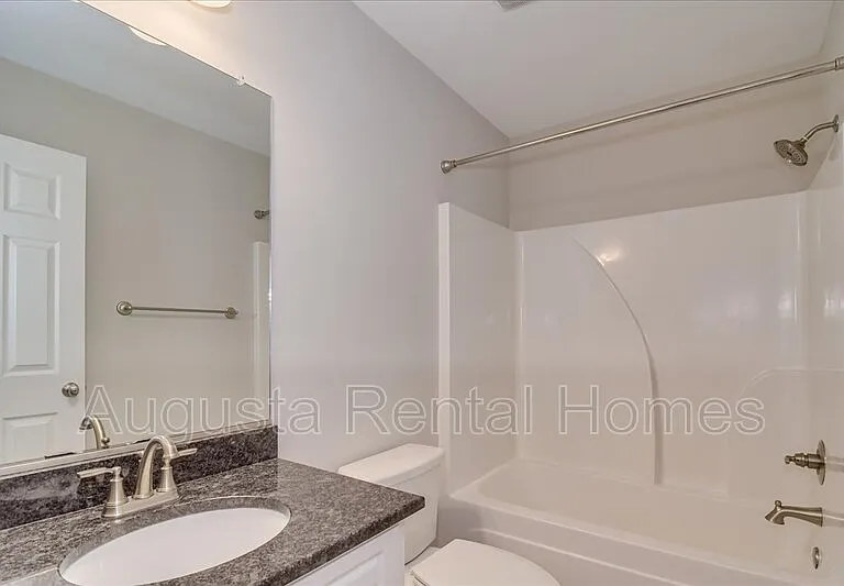 33 Ashton Pointe Dr — Photo 20