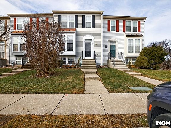 2nd image of 32 Rocky Brook Ct
