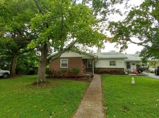 112 E Pasadena Rd, Oak Ridge, TN 37830