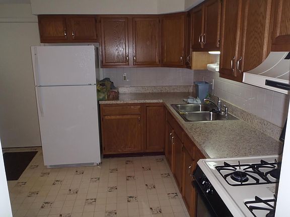 2nd image of 8505 Fathom Dr