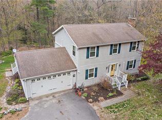 626 Bethel Rd, Griswold, CT 06351