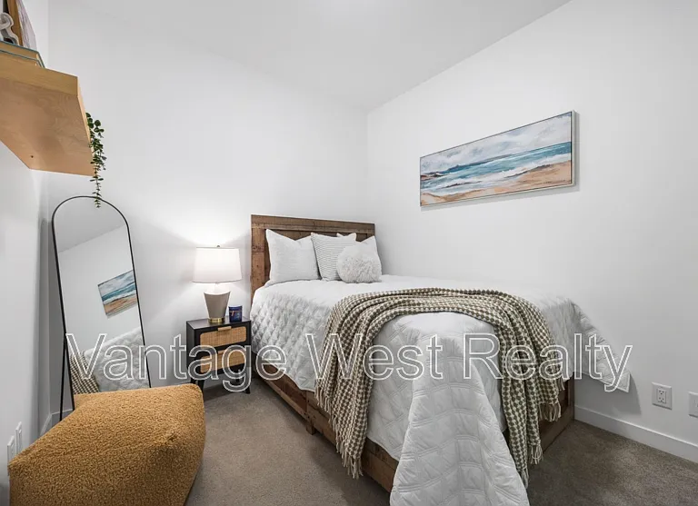 1775 Chapman Pl #Penthouse 12 — Photo 13