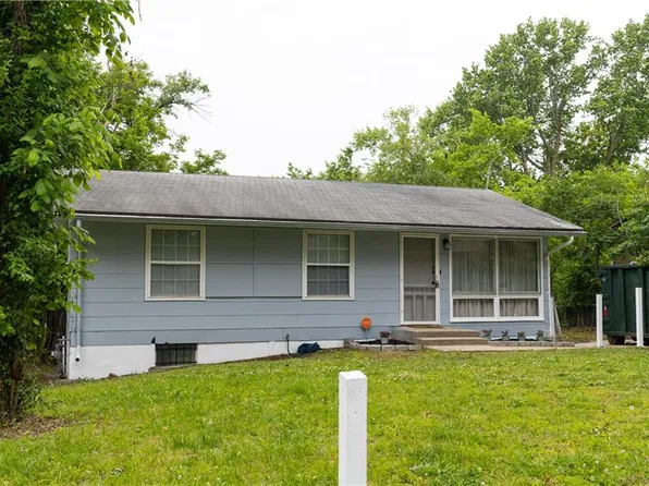5204 Sycamore Ave, Kansas City, MO 64129