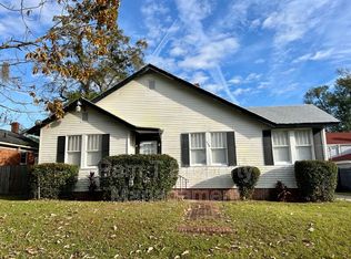716 E 54th St, Savannah, GA 31405