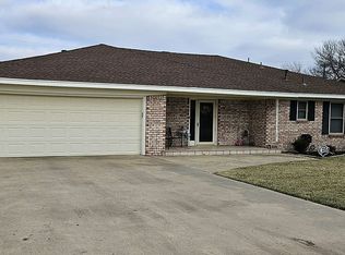 1015 Avenue O, Sunray, TX 79086