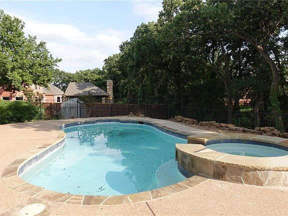 2nd image of 1416 Stone Lakes Dr