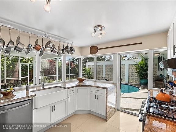 2nd image of 2152 Imperial Point Dr