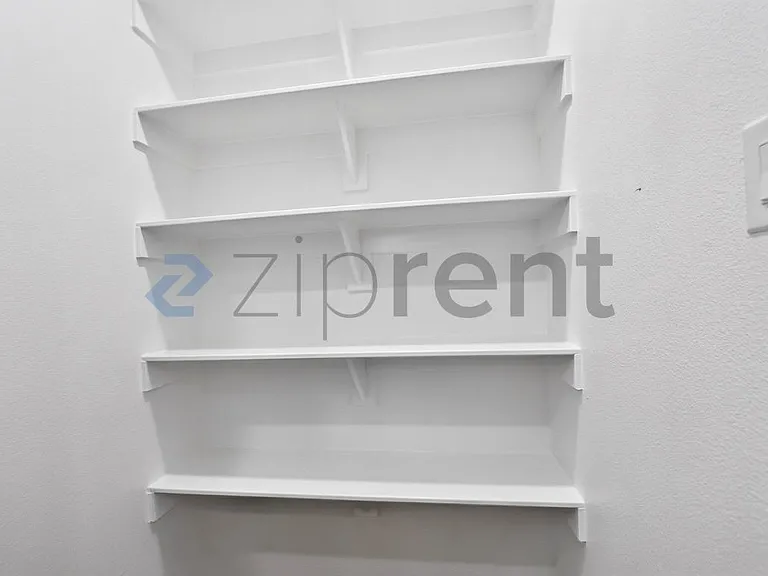 333 N Field St #A — Photo 16