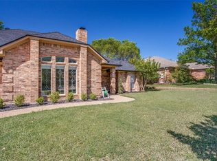 533 Sides Ct, Lewisville, TX 75057