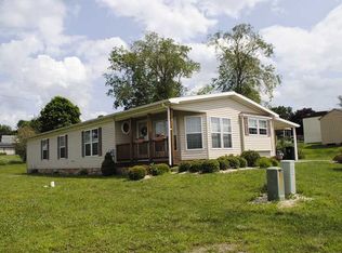 709 Angelica Ln, Mount Pleasant, PA 15666