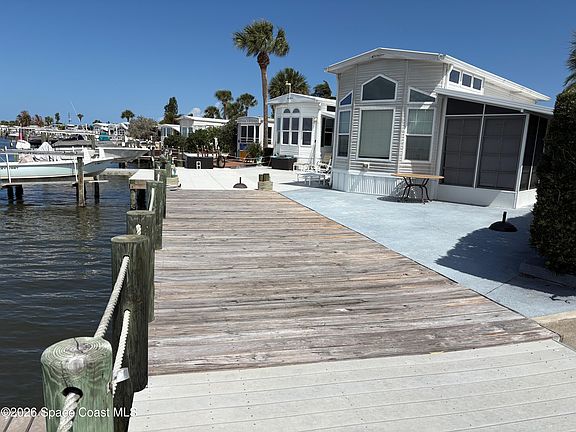 2nd image of 2912 Dockside Ln #2