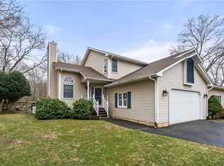 50 Little Woods Path, South Kingstown, RI 02879