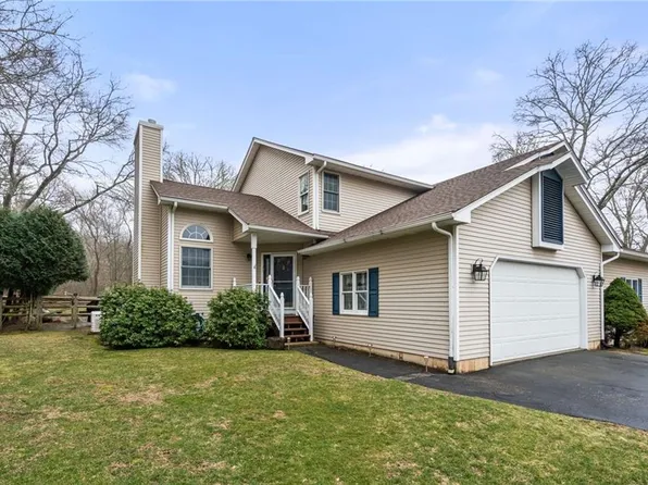 50 Little Woods Path, South Kingstown, RI 02879