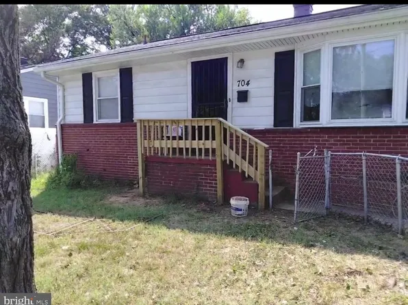 704 65th Ave, Capitol Heights, MD 20743
