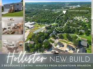 318 Hawthorne St, Hollister, MO 65672