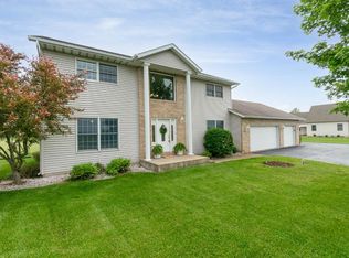 4489 E 101st Ave, Winfield, IN 46307