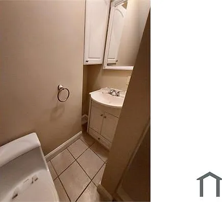 4 bed, 1600 sqft, $3,900 — Photo 2