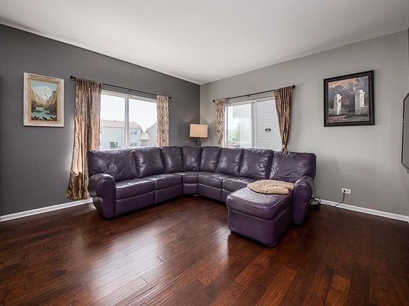 4th image of 211 Copper Mountain Dr
