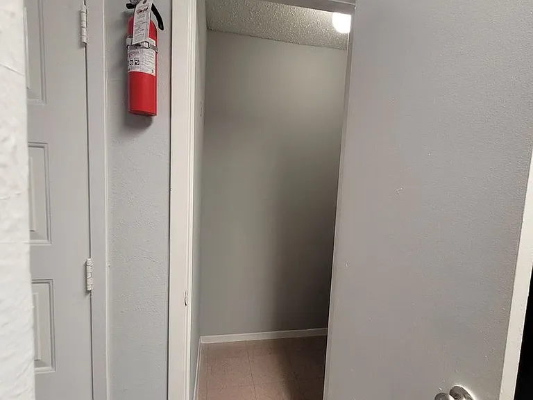 Madeira Apartments at Live Oak — Photo 60