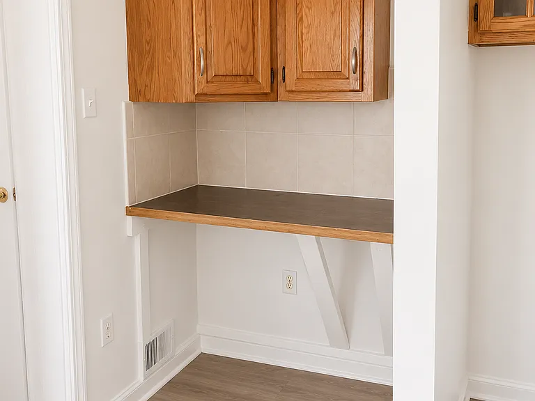 Kitchen bar