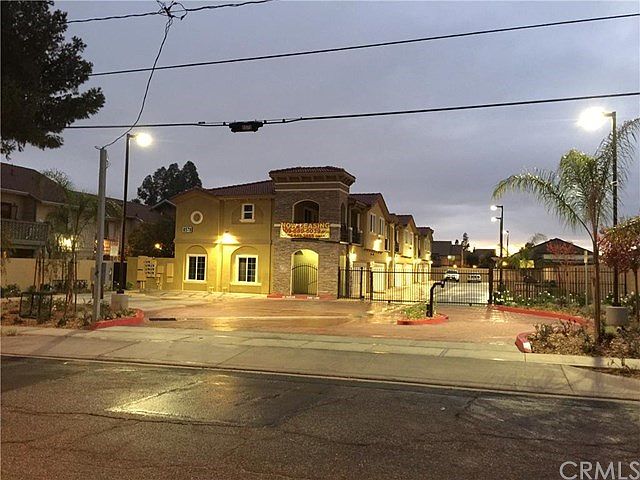 1st image of 17386 Valencia Ave