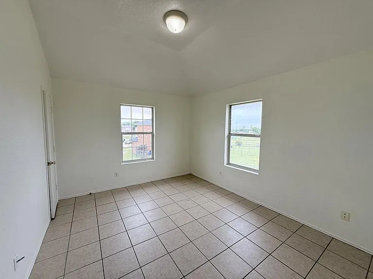 1210 Industrial Blvd #A — Photo 18