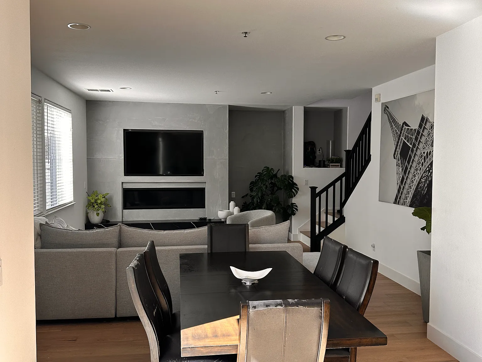 4 bed, 2654 sqft, $4,800 — Photo 4