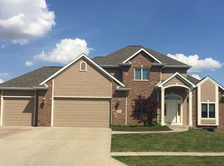 1206 Eckhart Ave, Auburn, IN 46706