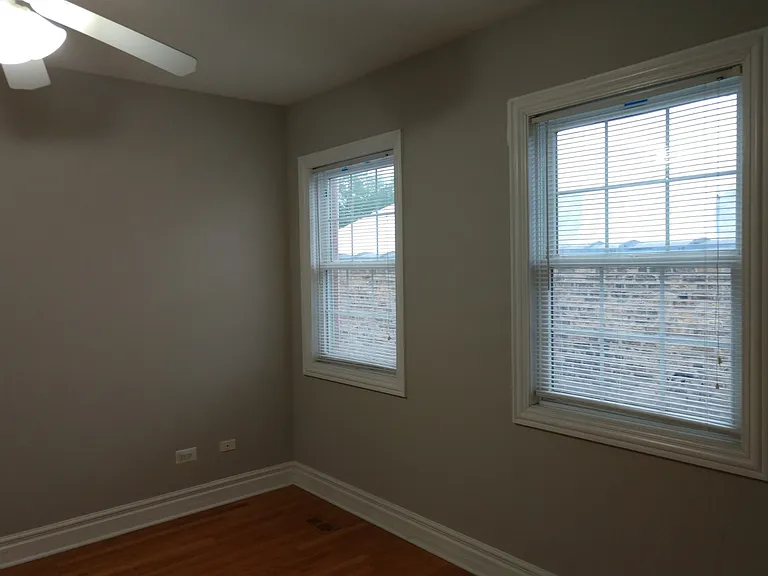 817 Chicago Ave #1 — Photo 11