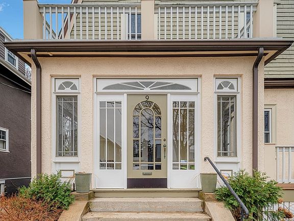 2nd image of 9 Kingsboro Park