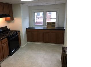 833 Bridge St, Philadelphia, PA 19124