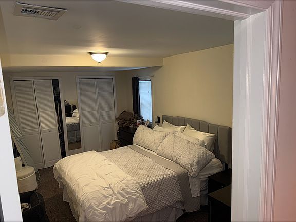 4th image of 75 Wyoming Ave