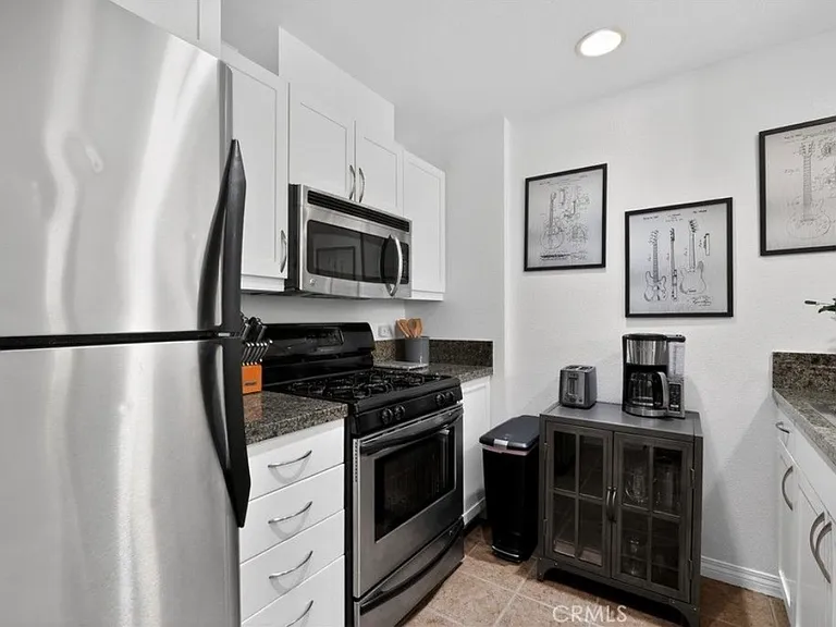 530 K St #218 — Photo 7
