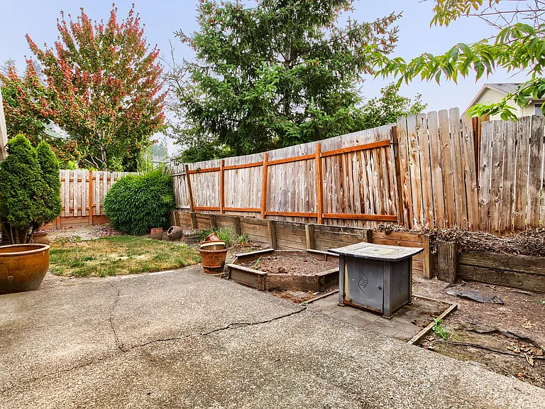 13189 SW 154th Ave — Photo 26